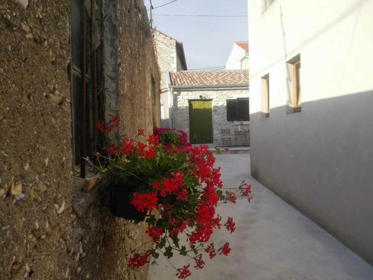 Small Stone House Luka Zadar Exterior photo
